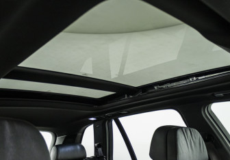 Подержанный автомобиль BMW X5 2013 года (20 фото)