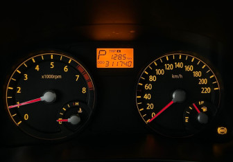 Подержанный автомобиль Kia Rio Hatchback 2007 года (15 фото)