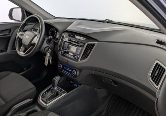 Подержанный автомобиль Hyundai Creta 2019 года (13 фото)