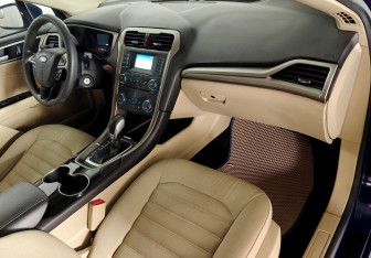 Подержанный автомобиль Ford Fusion (North America) 2015 года (11 фото)