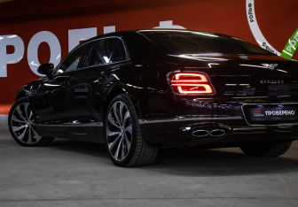 Новый Bentley Flying Spur 2023 (39 фото)