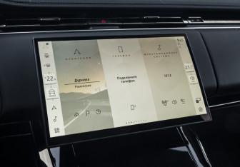 Подержанный автомобиль Land Rover Range Rover Sport 2025 года (19 фото)