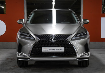 Подержанный автомобиль Lexus RX 2020 года (2 фото)