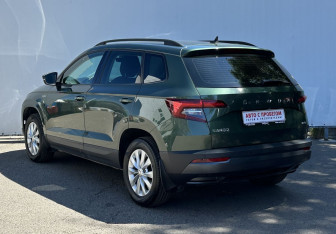 Подержанный автомобиль Skoda Karoq 2021 года (7 фото)