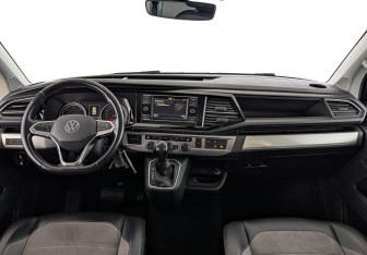 Подержанный автомобиль Volkswagen Multivan 2021 года (14 фото)