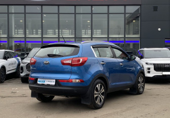 Подержанный автомобиль Kia Sportage 2012 года (5 фото)