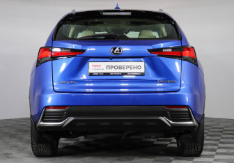 Подержанный автомобиль Lexus NX 2017 года (6 фото)