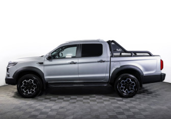 Подержанный автомобиль JAC T9 2025 года (8 фото)