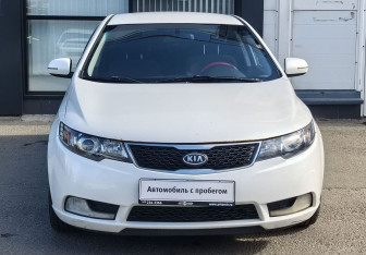 Подержанный автомобиль Kia Cerato Sedan 2012 года (2 фото)