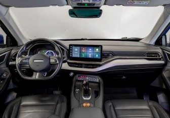 Подержанный автомобиль Haval F7 2022 года (14 фото)