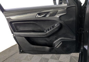 Подержанный автомобиль Haval Jolion 2022 года (19 фото)