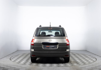 Подержанный автомобиль Hyundai Matrix 2008 года (6 фото)