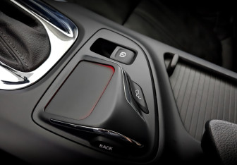 Подержанный автомобиль Opel Insignia Sedan 2014 года (28 фото)