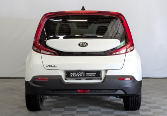 Подержанный автомобиль Kia Soul 2021 года (6 фото)