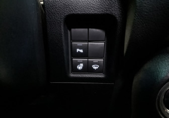 Подержанный автомобиль Toyota Land Cruiser Prado 2021 года (30 фото)