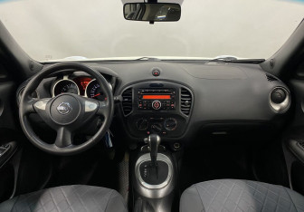 Подержанный автомобиль Nissan Juke 2014 года (11 фото)