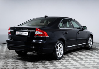 Подержанный автомобиль Volvo S80 2014 года (5 фото)