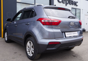 Подержанный автомобиль Hyundai Creta 2016 года (7 фото)