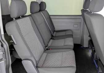 Подержанный автомобиль Volkswagen Caravelle 2020 года (12 фото)