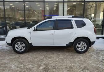 Подержанный автомобиль Renault Duster 2019 года (5 фото)