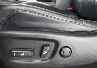 Подержанный автомобиль Lexus GX 2012 года (27 фото)