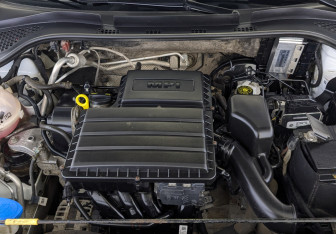 Подержанный автомобиль Skoda Rapid Liftback 2021 года (9 фото)