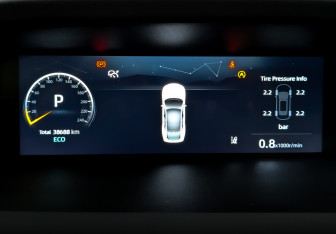 Подержанный автомобиль Changan UNI-V 2024 года (13 фото)