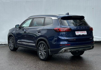 Подержанный автомобиль Chery Tiggo 8 Pro 2022 года (7 фото)