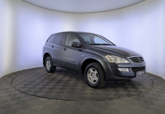 Подержанный автомобиль SsangYong Kyron 2014 года (3 фото)
