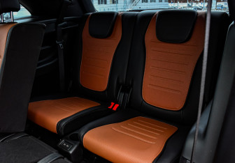 Подержанный автомобиль Mercedes-Benz GLC Coupe 2023 года (15 фото)