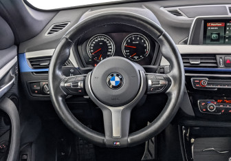 Подержанный автомобиль BMW X1 2019 года (22 фото)
