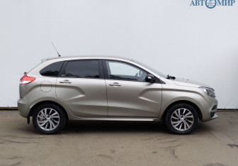 Подержанный автомобиль LADA (ВАЗ) XRAY 2019 года (4 фото)