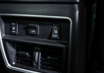 Подержанный автомобиль Nissan Murano Suv 2017 года (14 фото)