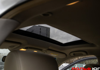 Подержанный автомобиль Infiniti QX70 2016 года (11 фото)