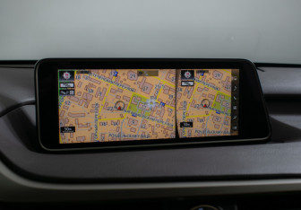 Подержанный автомобиль Lexus RX 2018 года (17 фото)