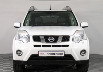 Подержанный автомобиль Nissan X-Trail 2014 года (2 фото)