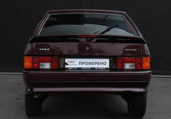 Подержанный автомобиль LADA (ВАЗ) 2113 2010 года (6 фото)