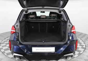 Подержанный автомобиль BMW X3 2025 года (9 фото)