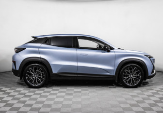 Подержанный автомобиль Changan UNI-T 2023 года (4 фото)