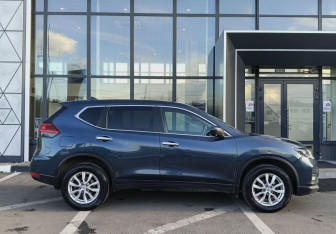 Подержанный автомобиль Nissan X-Trail 2019 года (4 фото)