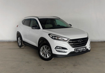 Подержанный автомобиль Hyundai Tucson 2016 года (3 фото)