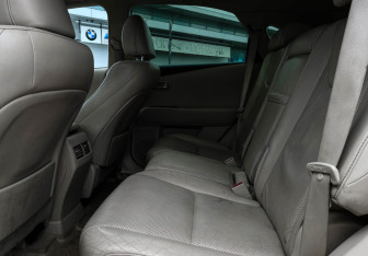 Подержанный автомобиль Lexus RX 2012 года (10 фото)