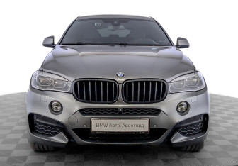 Подержанный автомобиль BMW X6 2016 года (2 фото)