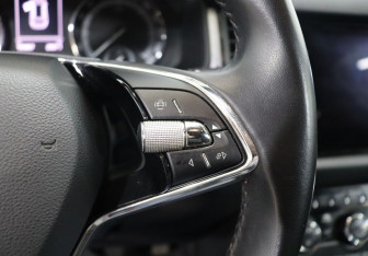 Подержанный автомобиль Skoda Kodiaq 2021 года (16 фото)