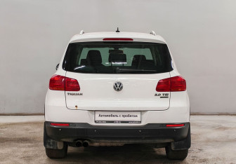 Подержанный автомобиль Volkswagen Tiguan 2012 года (5 фото)