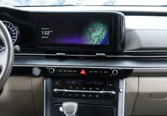 Подержанный автомобиль Kia Carnival 2020 года (17 фото)