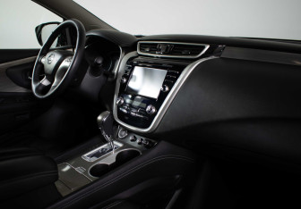 Подержанный автомобиль Nissan Murano Suv 2020 года (10 фото)