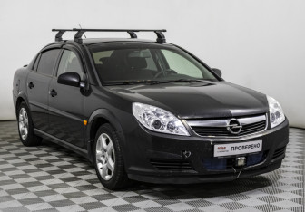 Подержанный автомобиль Opel Vectra Sedan 2008 года (3 фото)