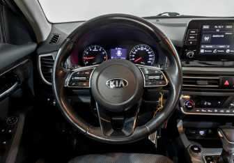 Подержанный автомобиль Kia Seltos 2021 года (21 фото)