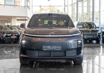 Новый LiXiang L6 2025 (4 фото)